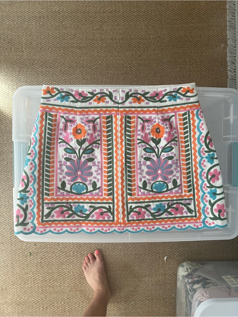 Embroidered Floral Mini Skirt - Multicolor - Picture 2 of 8